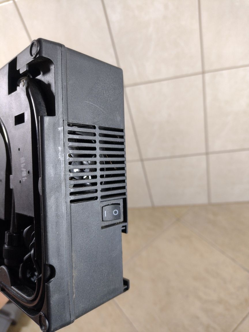 Kompresor samochodowy pompka powietrza zapas aircom wysyłka OLX 100%ok