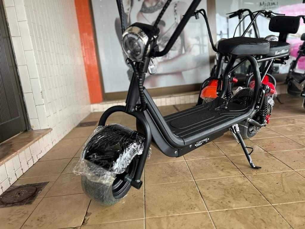 Scooter Elétrica 25Km Autonomia