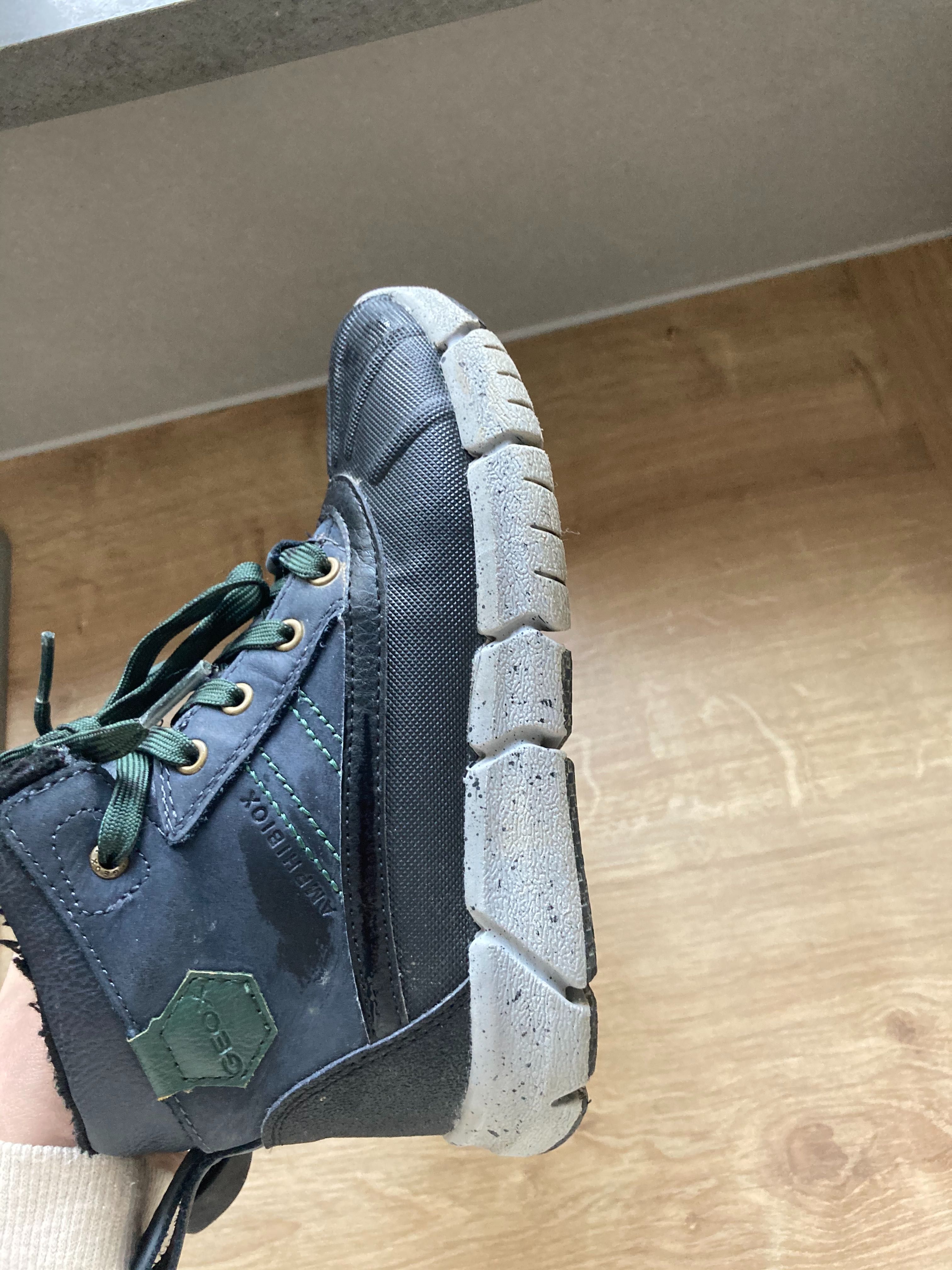 Buty zimowe Geox chłopięce rozm. 30