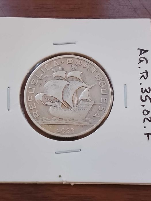 Moeda de 5 escudos de 1933, em prata