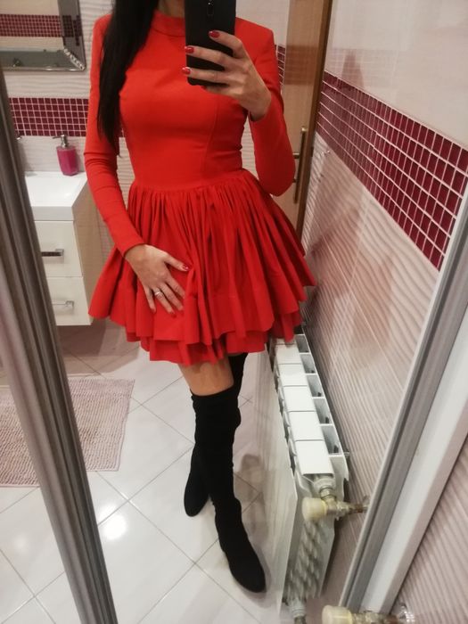 Czerwona sukienka Lou 36 wesele osiemnastka urodziny rozkloszowana