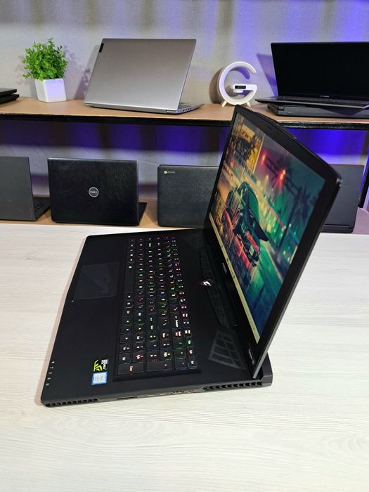 Ноутбук Gigabyte Aorus/i7-7820HQ/32 Gb/512 Gb/GeForce GTX 1070 8Gb