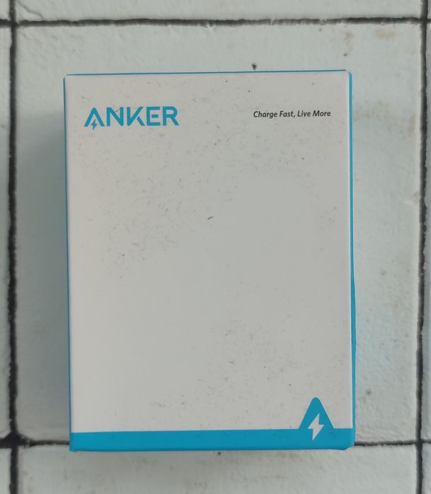 Anker 511 Nano зарядний пристрій