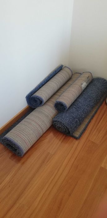 Conjunto 4 tapetes / Set of 4 carpets