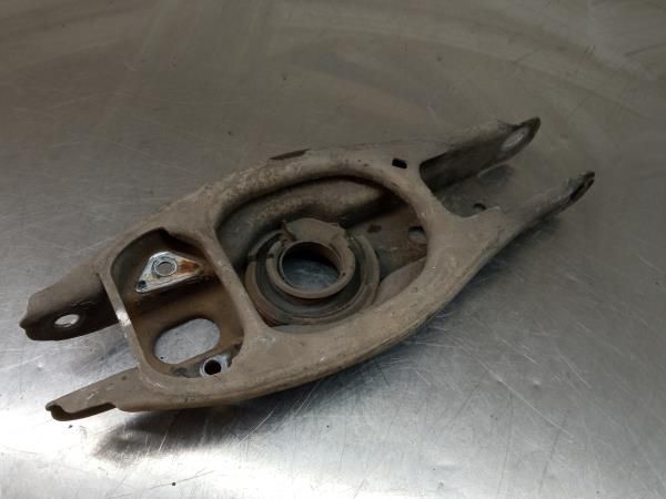Braço de suspensão trás esquerdo BMW 1 (E87)