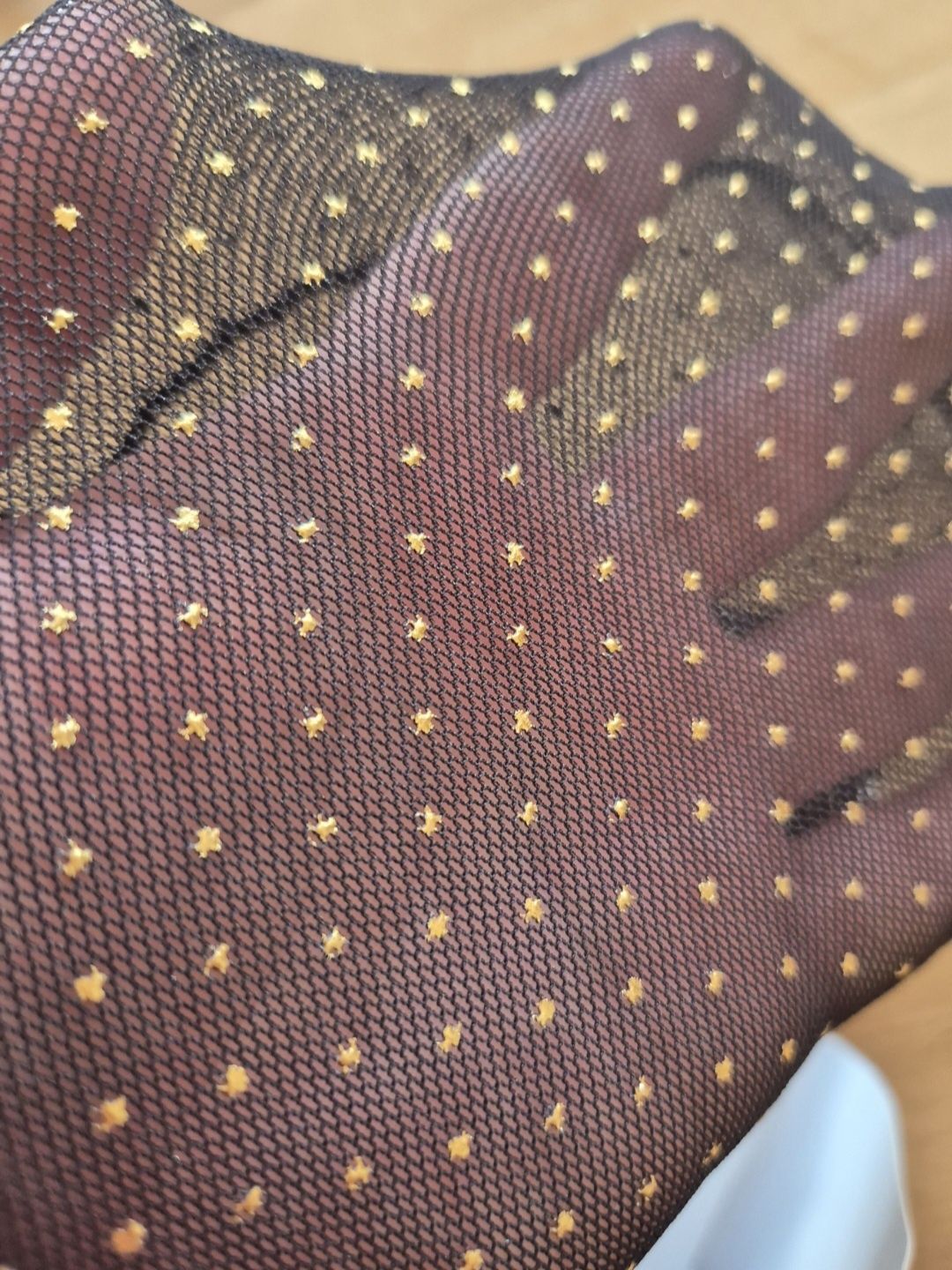 Rajstopy Calzedonia S czarne złote tiulowe w kropki pois wytrzymałe