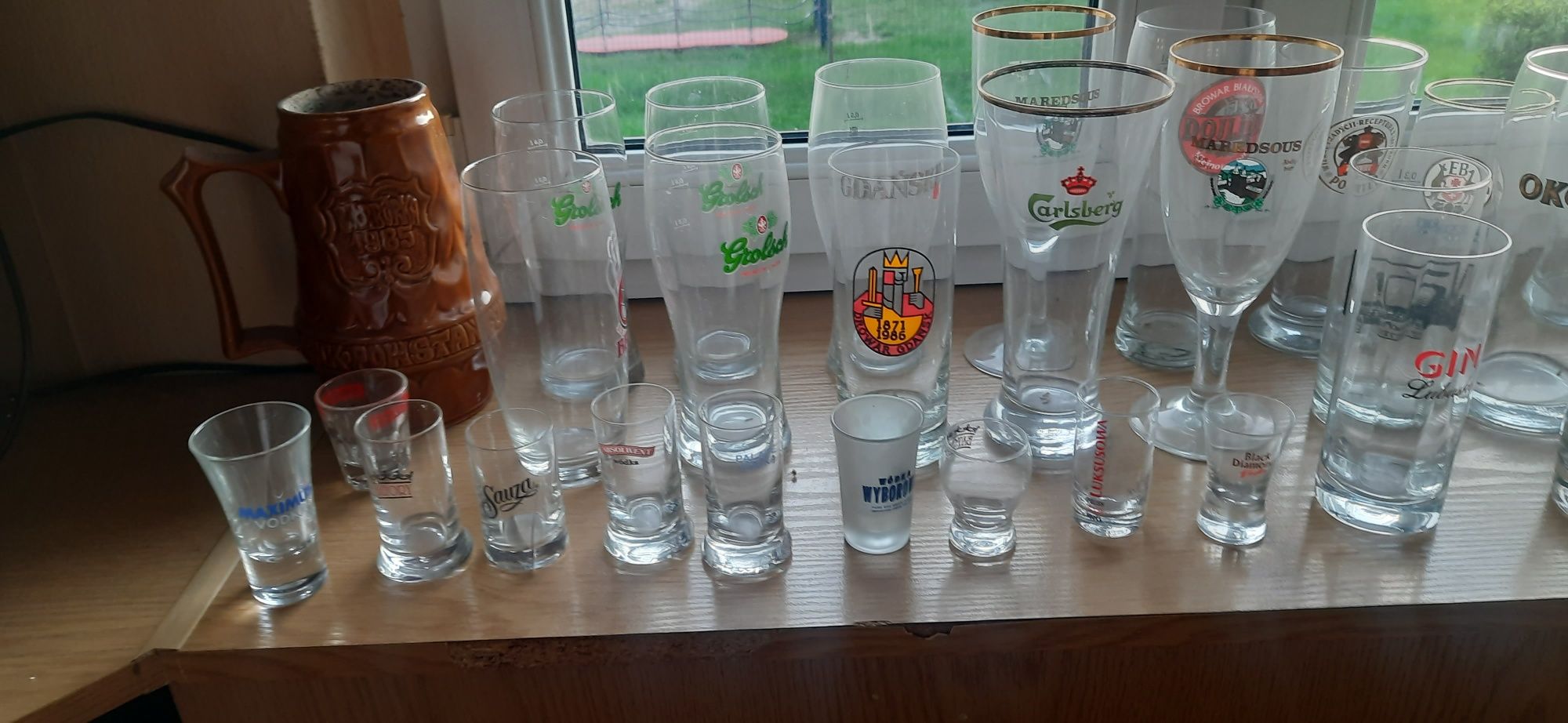 Kufle szklanki kieliszki 70szt