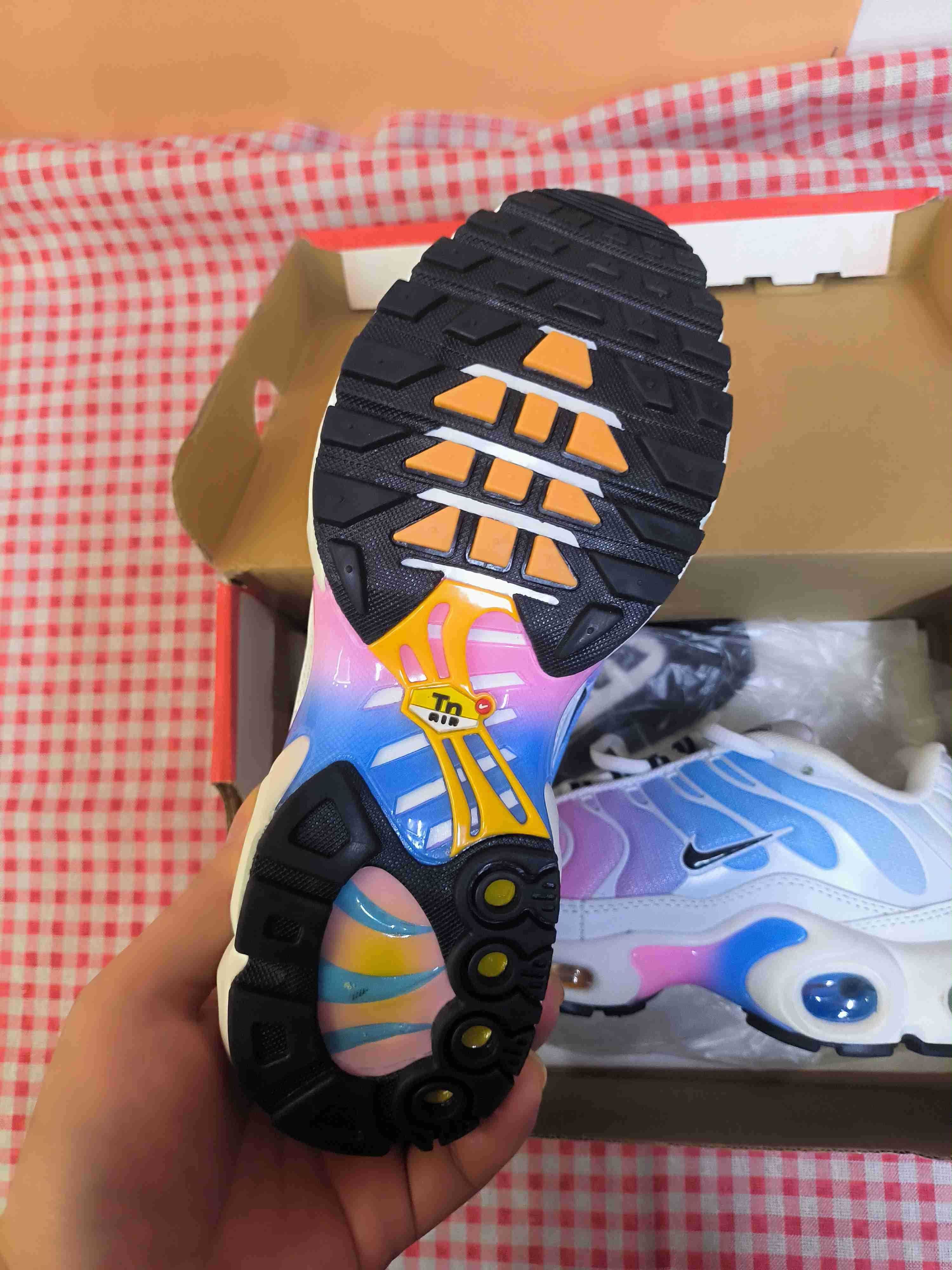 Trampki Nike TN w rozmiarze 38