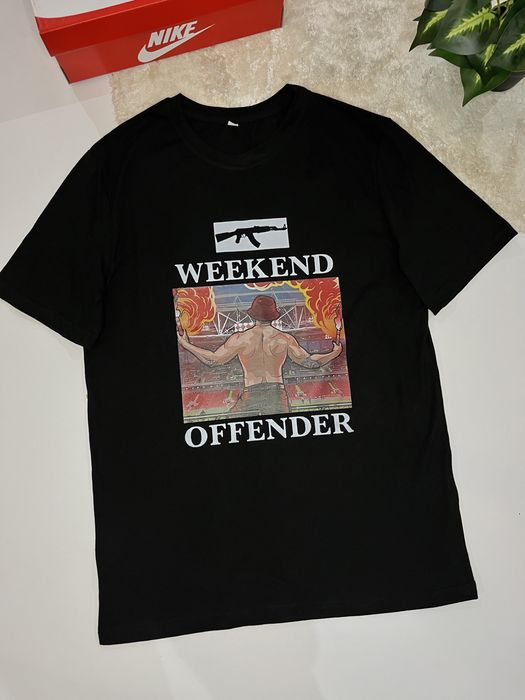 Футболка Weekend Offender / Футболка Вікенд Оффендер / Викенд Офендер