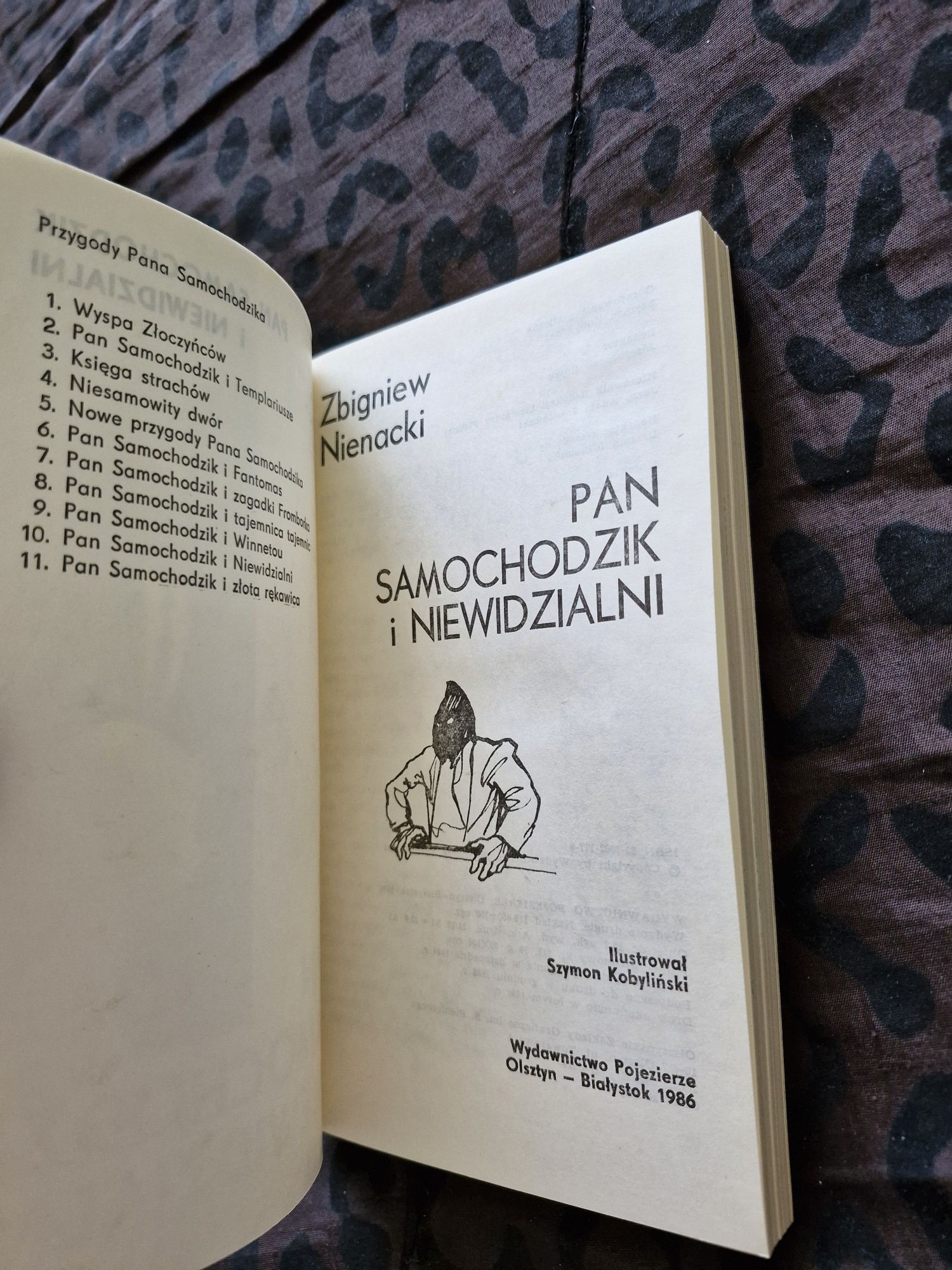 Pan Samochodzik i Niewidzialni Zbigniew Nienacki