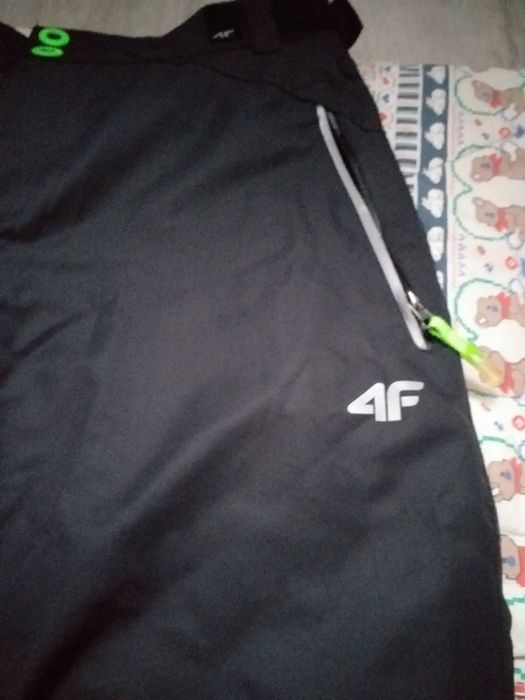 Spodnie narciarskie 4 f
