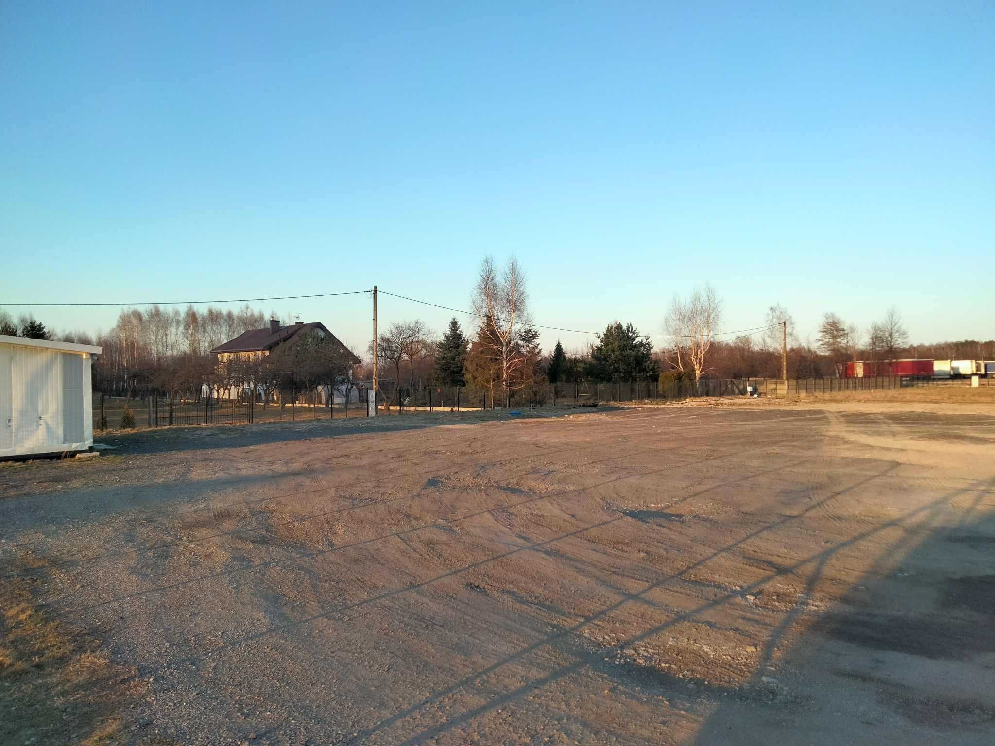 Plac usługowo - przemysłowy pod wynajem.