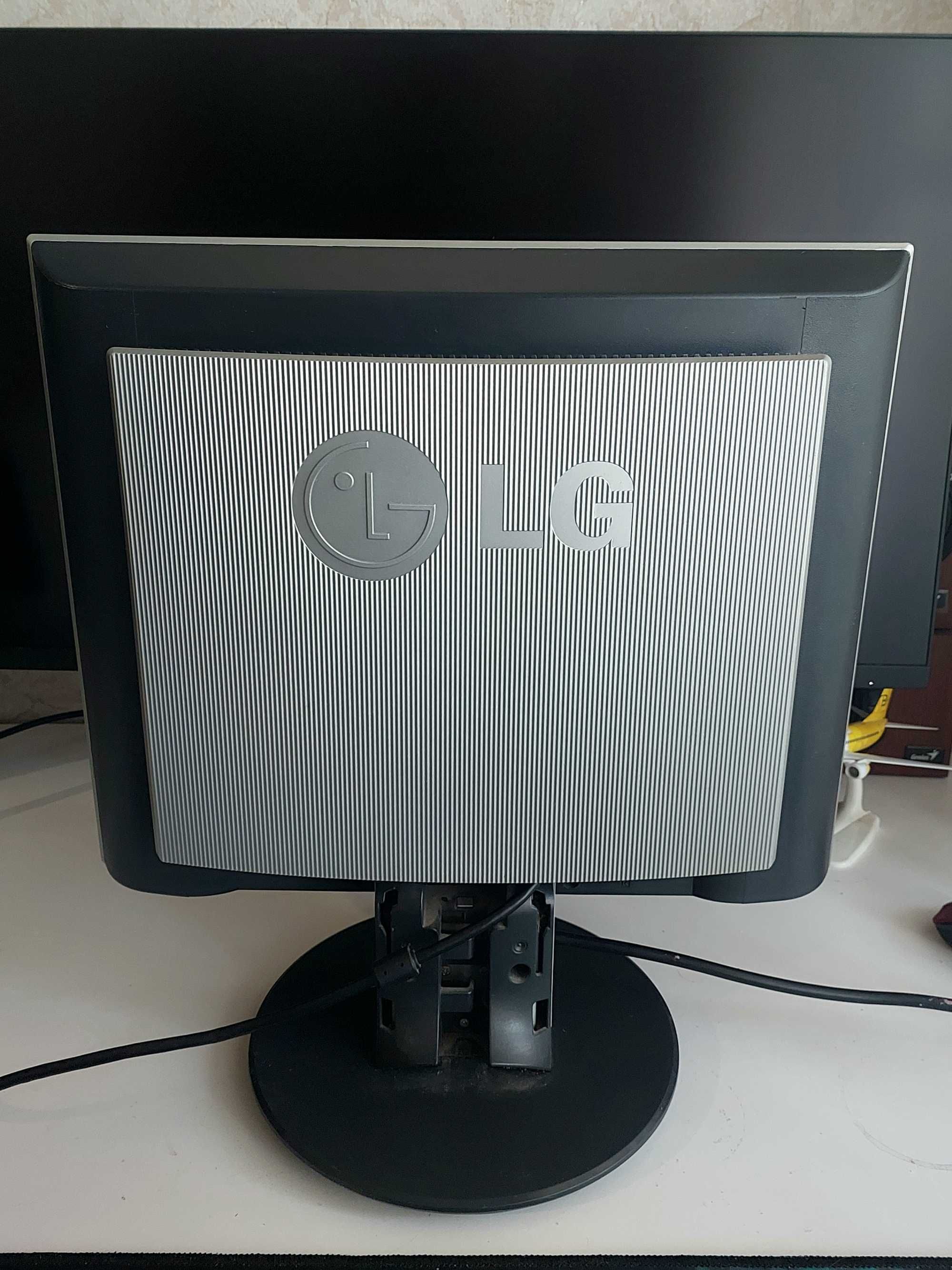 Монітор LG flatron l1730s 17 дюймів