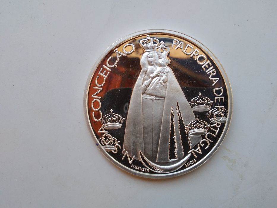 Moeda comemorativa