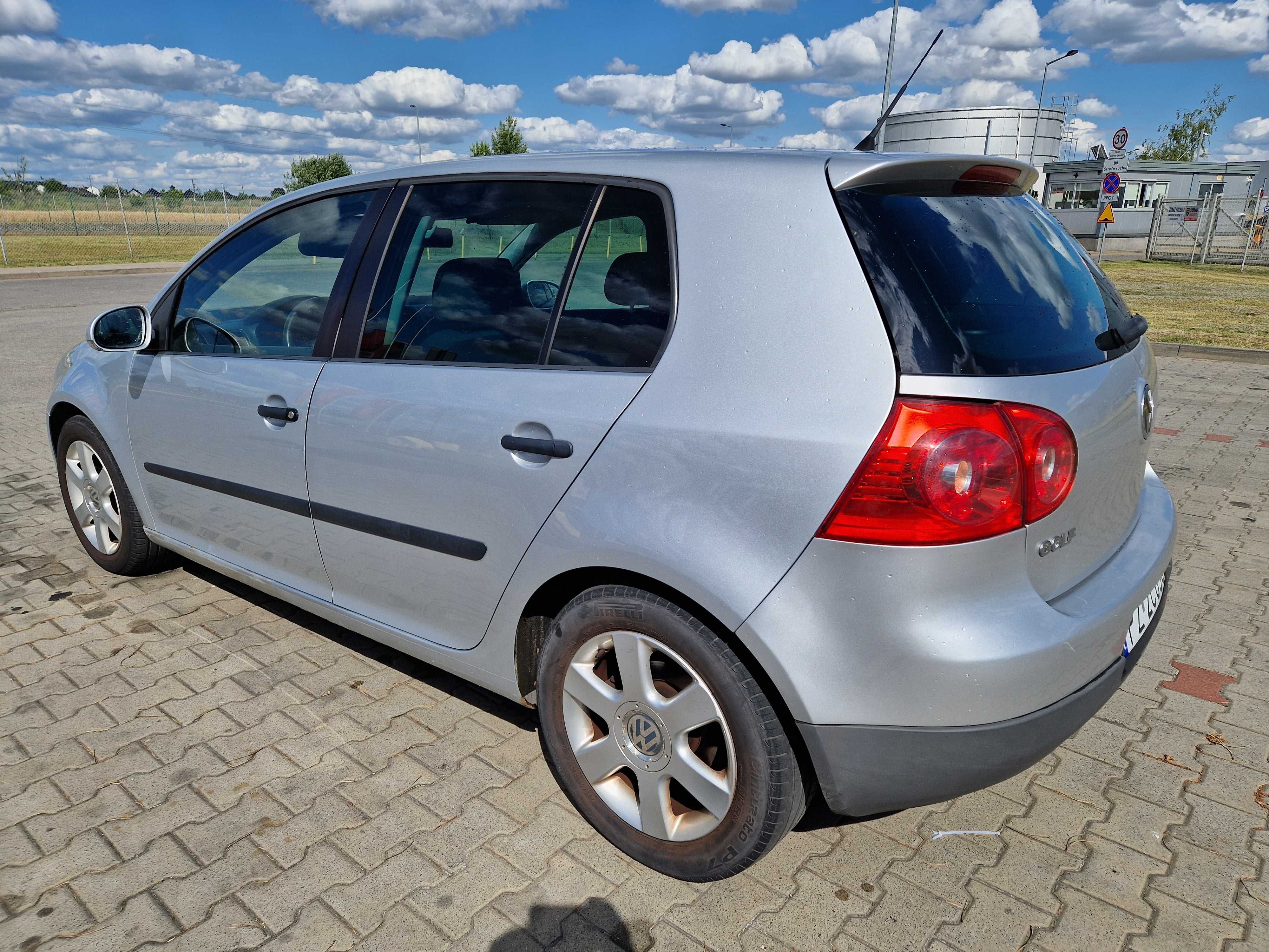 VW Golf 1.6 MPI 102KM Warto!
