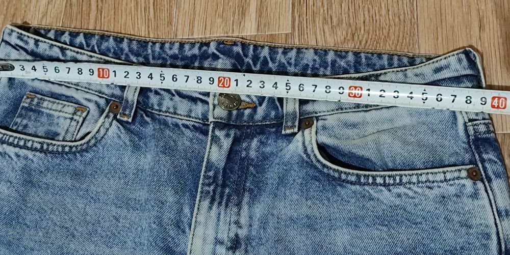 Жіночі Джинси MONKI