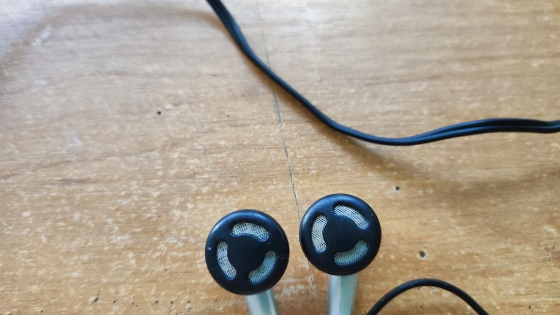 Навушники philips оригінал та блютуз гарнітури