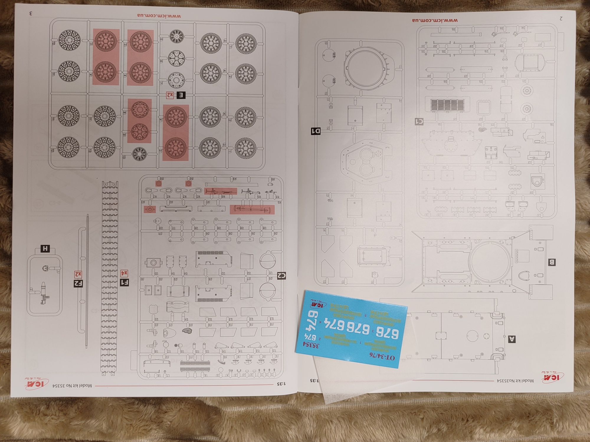 Продам модель танк ОТ-34/76. ІСМ 35354. 1/35. + пластикові траки.