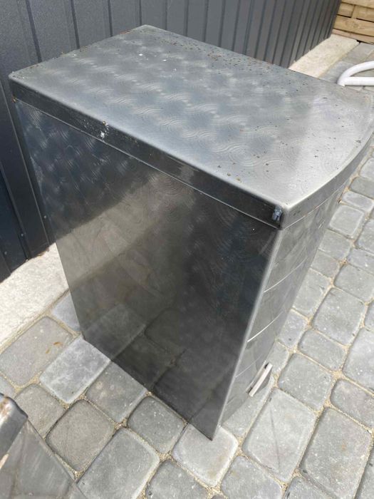 Super fajne Szafki metalowe z szufladkami.Transport lub wysyłka.Okazja