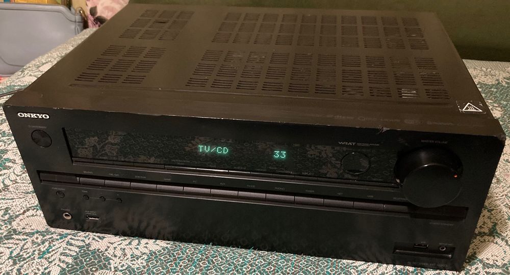 AV-ресивер Onkyo HT-R693 (HDMI, 7.1, WI-FI, Bluetooth, 4k)