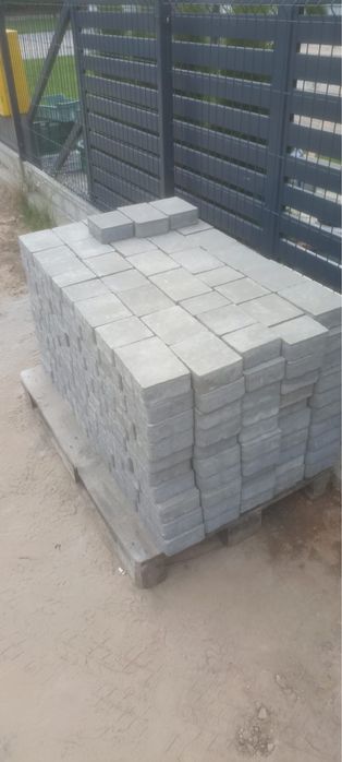 Kostka brukowa Libet