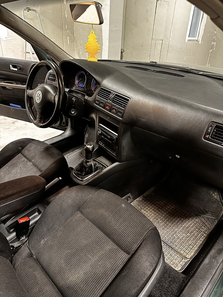 Volkswagen Bora Variant 1.9 TDI 4Motion 4x4 Turbo 131ps