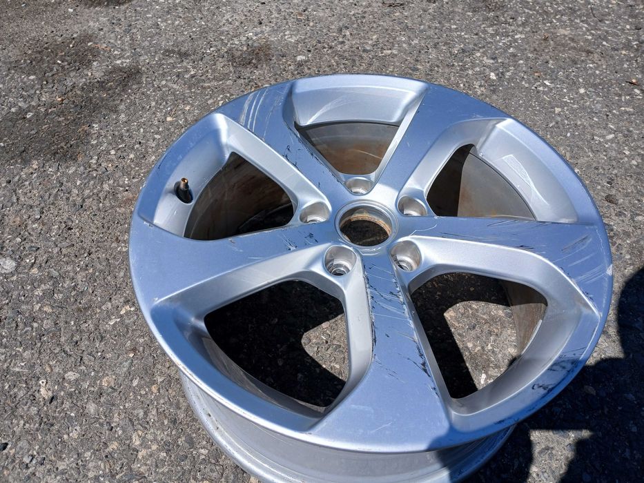 Felga aluminiowa 17 cali VW GOLF VII 7 5G0 alufelga