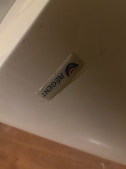 Bojler/pogrzewacz wody REGENT.