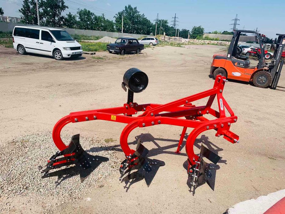 Плуг 3 корпуса ексцентричний UNLU Деметра перьевой отвал МТЗ 80 МТЗ 82