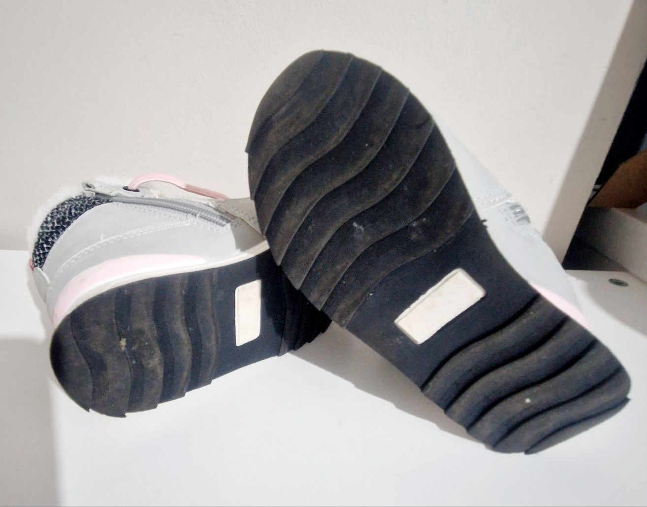 Buty jesienne zimowe ocieplane 24 25 Reserved