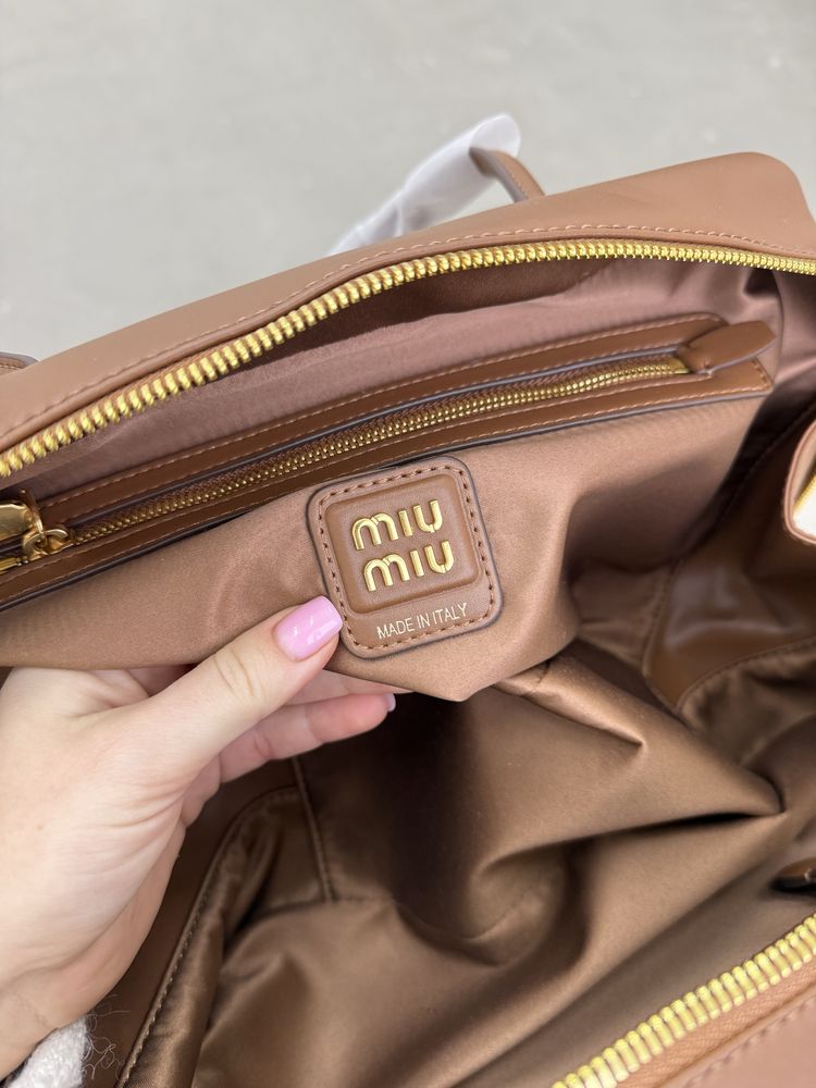 Torebka Miu Miu beau handle bag brown