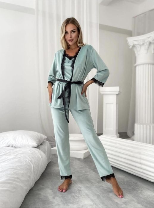 Комплект домашній жіночий трійка.