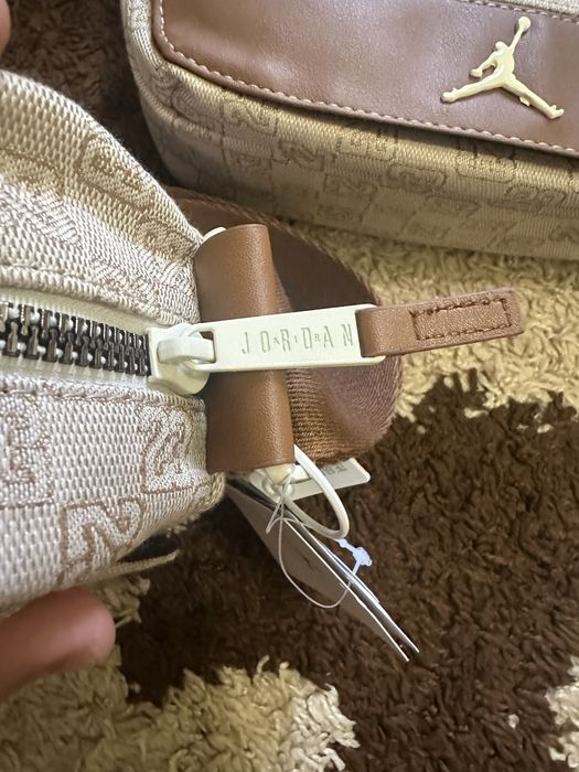 Сумка Air Jordan Monogram Crossbody | Nike, найк, джордан месенджер