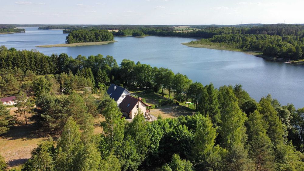 Przepiękna działka z linią brzegową jez. Wałpusz