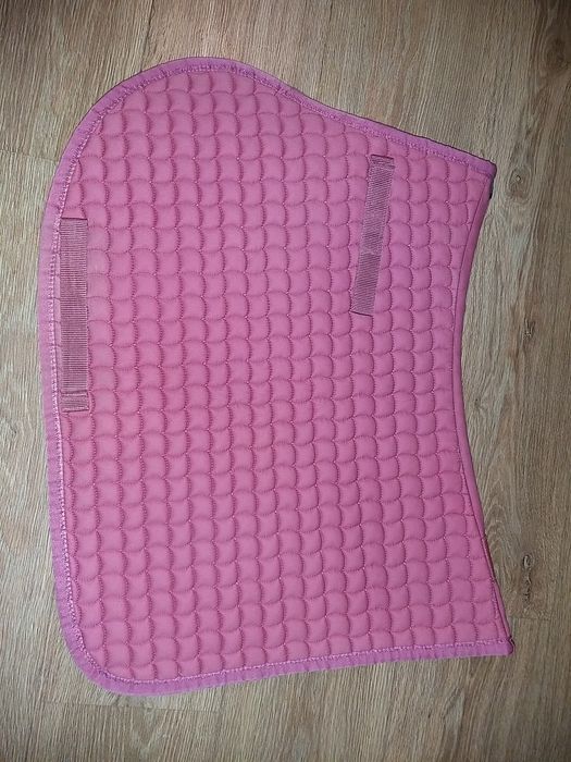 Czaprak eskadron vs rouge