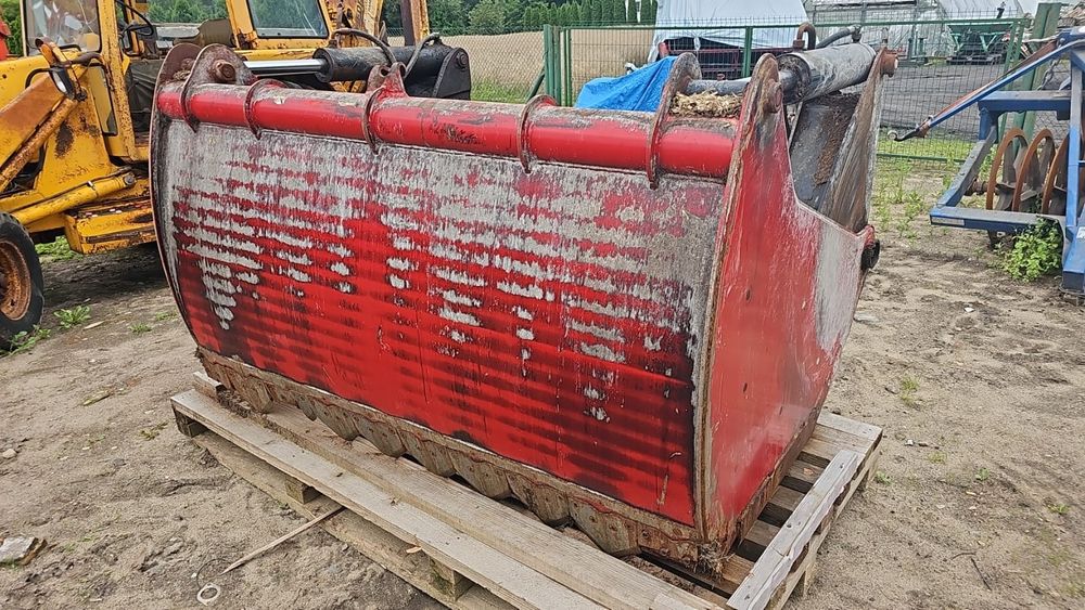 Wycinak szczękowy2m z pełną podłogą uszkodzony rimach