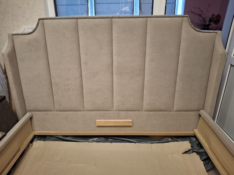 Двох спальне ліжко 1.8 на 2.0