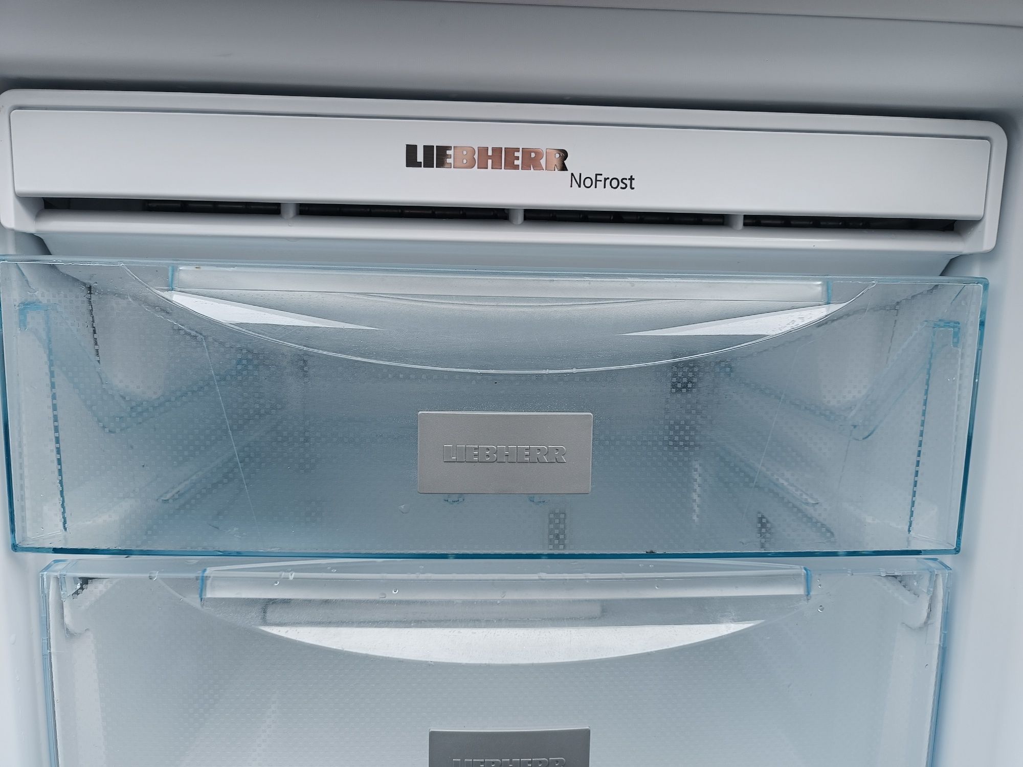 Морозильна камера Liebherr  1,85м А++ No frost