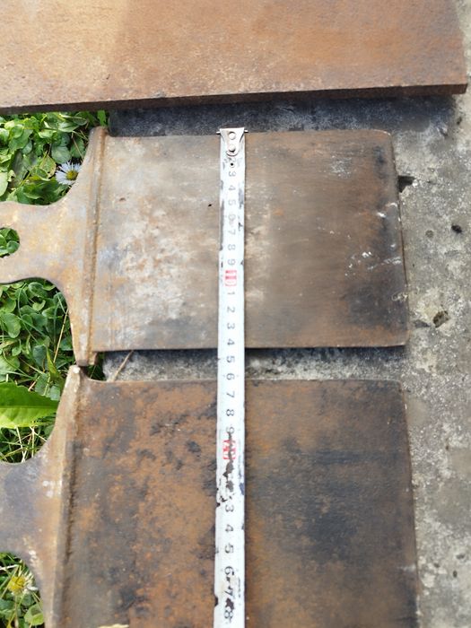 Двери на грубу чи плиту