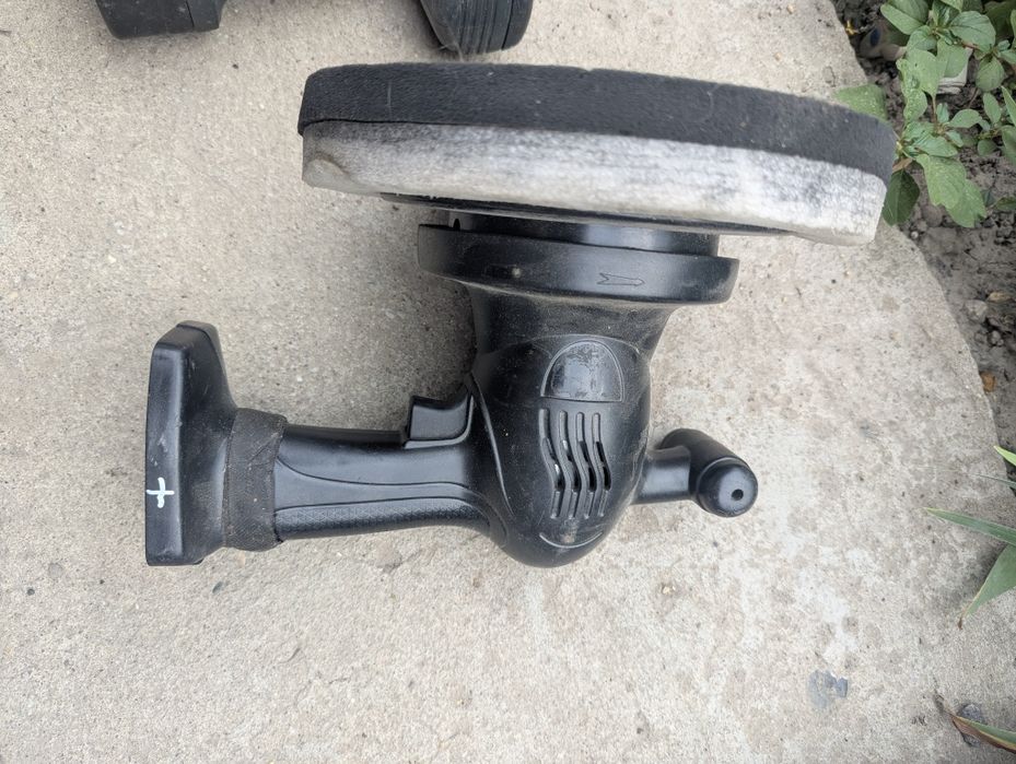 Полірувальна машинка