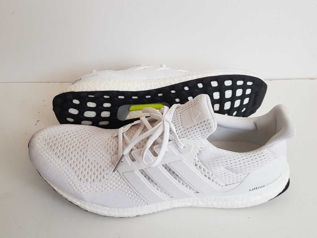 nowe buty Adidas ultraboost 1.0 Core White S77416 rozm 52 2/3  34.5cm