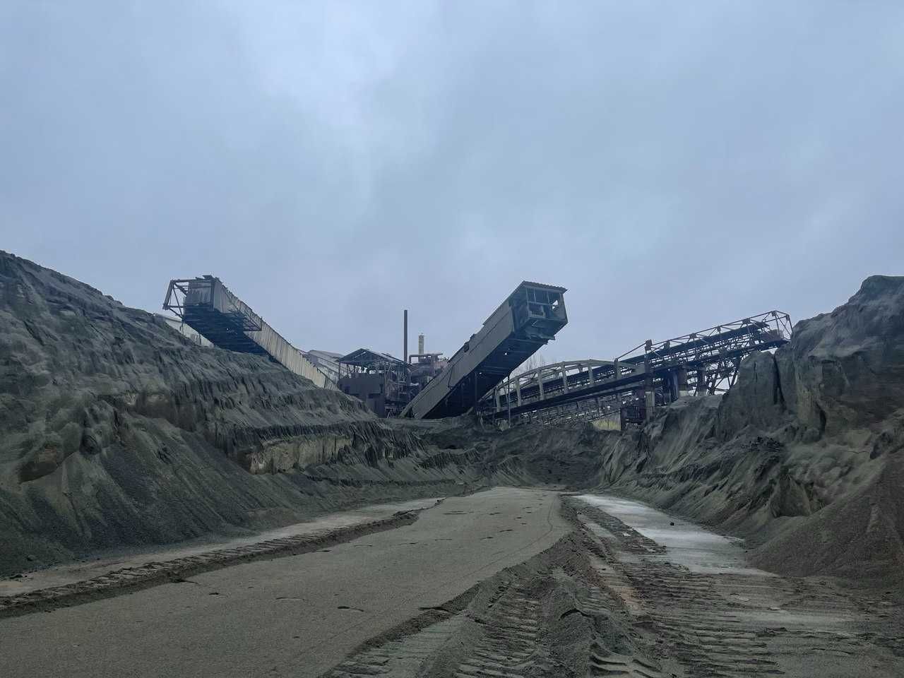 Щебінь з кар’єру оптом, вагонами та машинами, швидке відвантаження