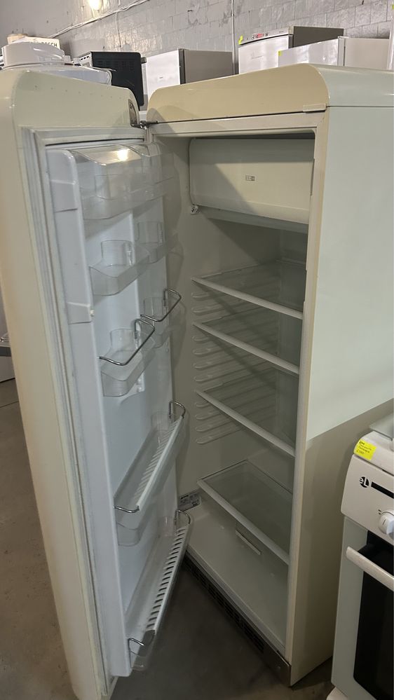 Холодильник Smeg, ретро