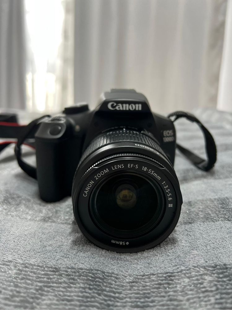 Canon EOS 1300D Reflex