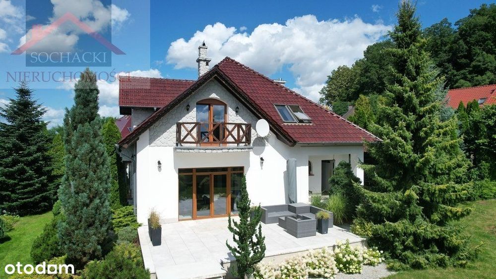 Piękny dom jednorodzinny na kameralnym osiedlu