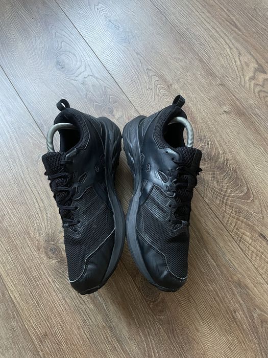 Кросівки Asics 44 gore-tex