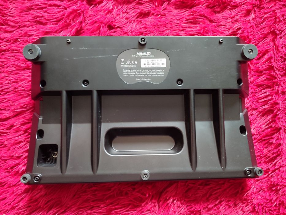 Продам Line 6 POD Go