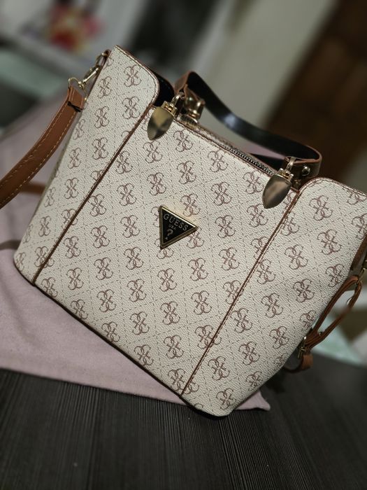 Torebka GUESS dlugi pasek