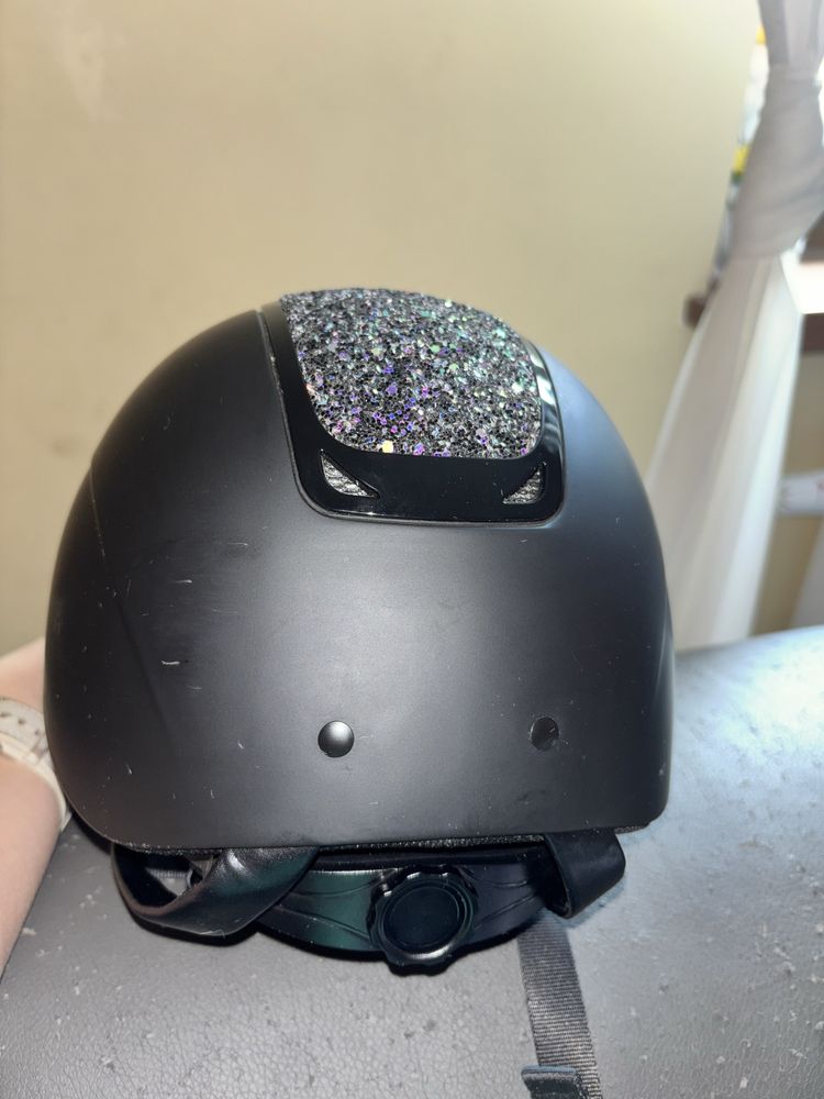 Kask jeździecki HKM