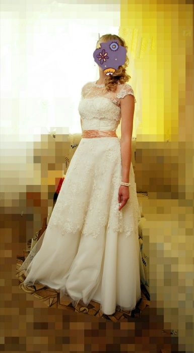 Очень красивое свадебное платье+нежное балеро